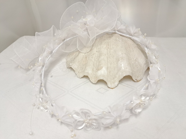 Wianek komunijny W-210